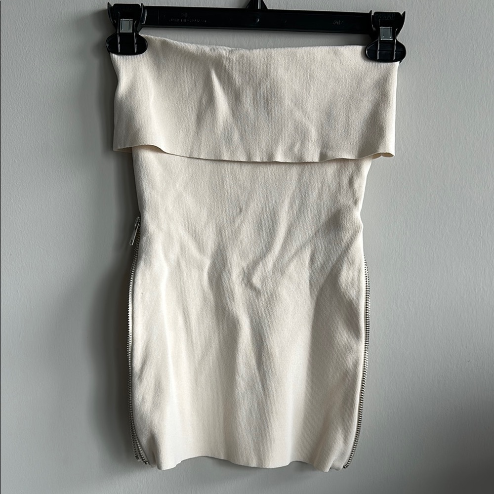 Cream Y2K Strapless Zipper Shirt